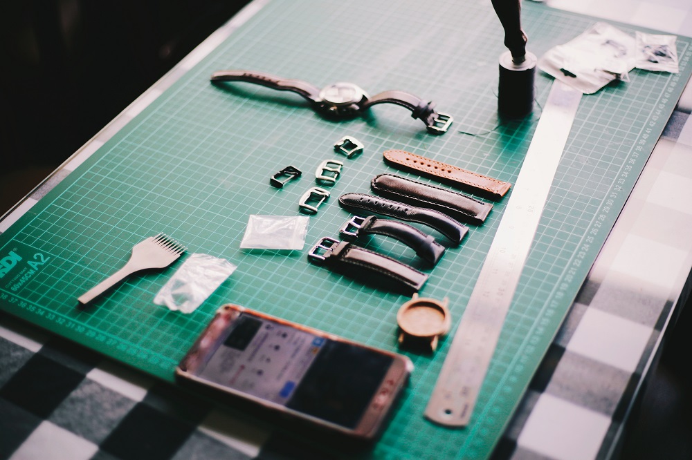 Watch strap repair bench - Product Photography Styles